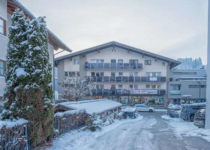 Tirola Platzl Apartmán *