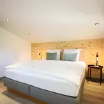 Tirola Platzl *